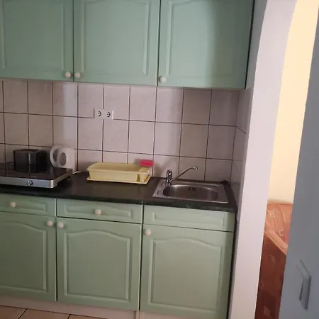 Zsanett Apartamento